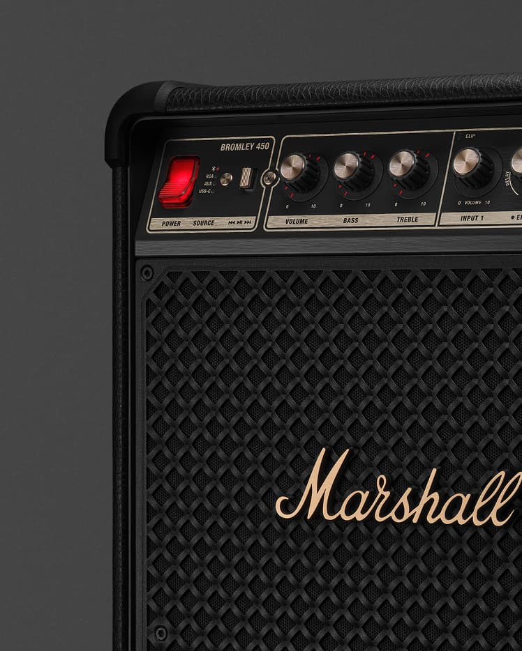 BROMLEY 450 BLACK AND BRASS