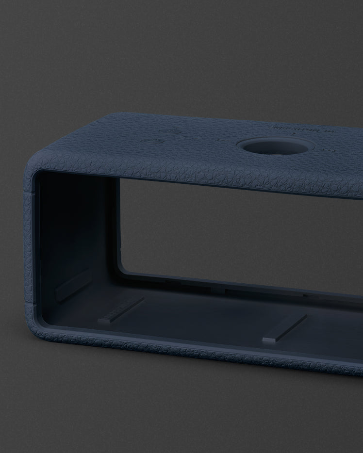 EMBERTON III MIDNIGHT BLUE SLEEVE
