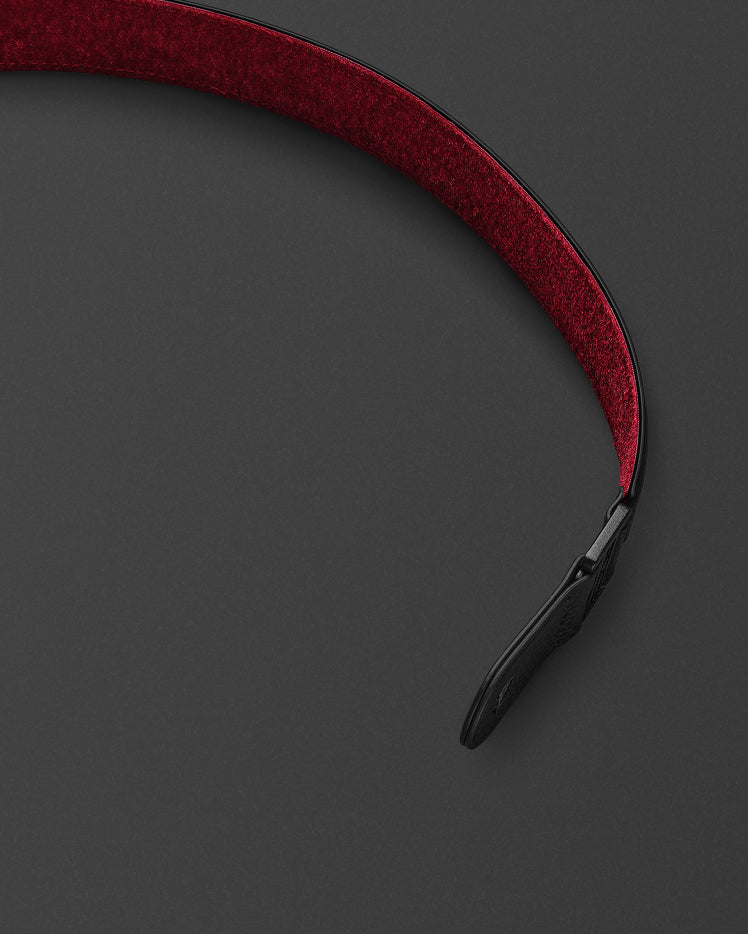 KILBURN III BLACK AND BRASS STRAP