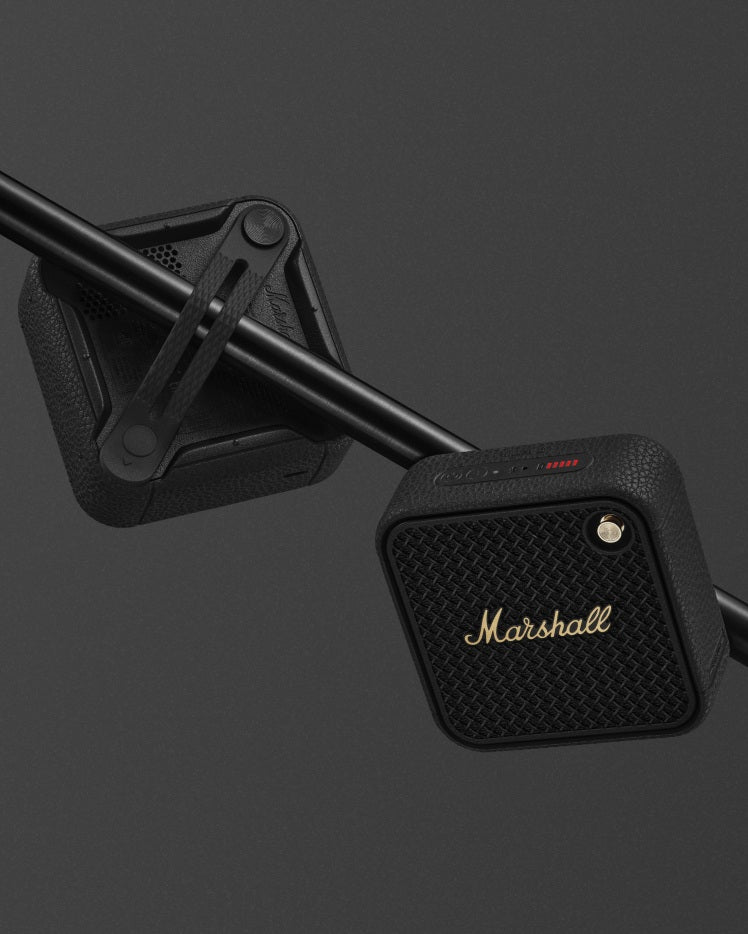WILLEN II BLACK AND BRASS